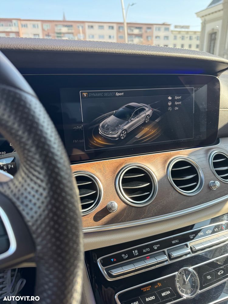 Mercedes-Benz E - 16