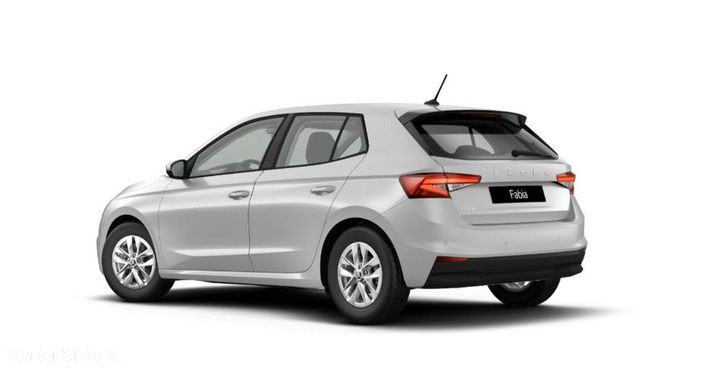 Skoda Fabia 1.0 TSI Drive - 2