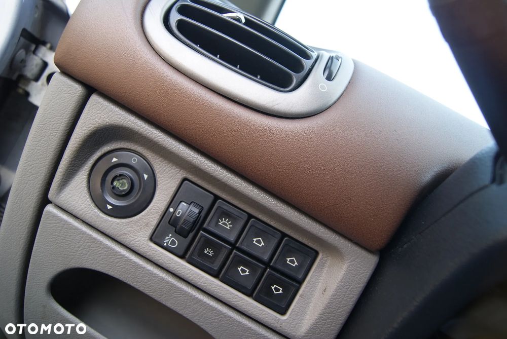 Citroën Xsara Picasso 1.8i Confort - 23