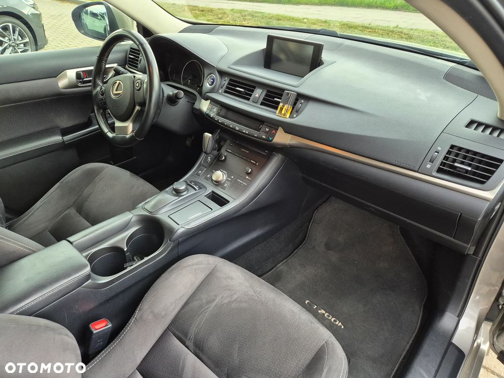 Lexus CT Standard - 13