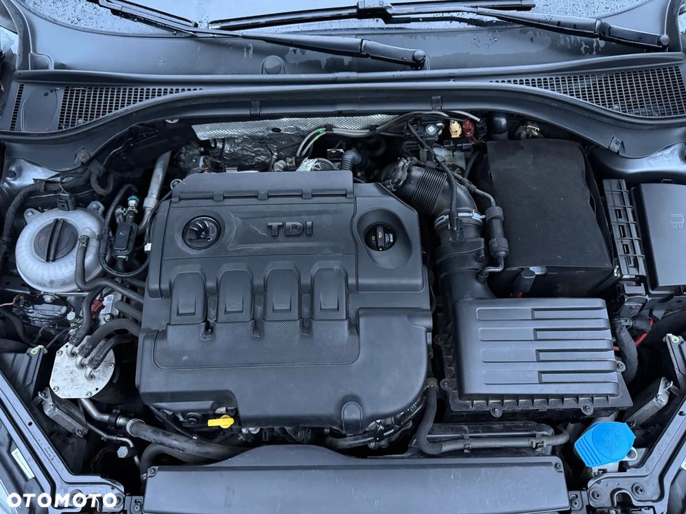 Skoda Superb 2.0 TDI Ambition DSG - 21