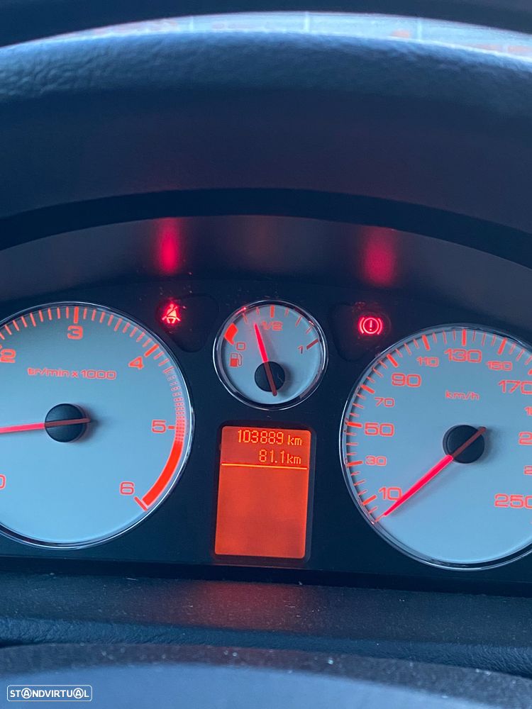 Peugeot 407 1.6 HDi Executive - 11