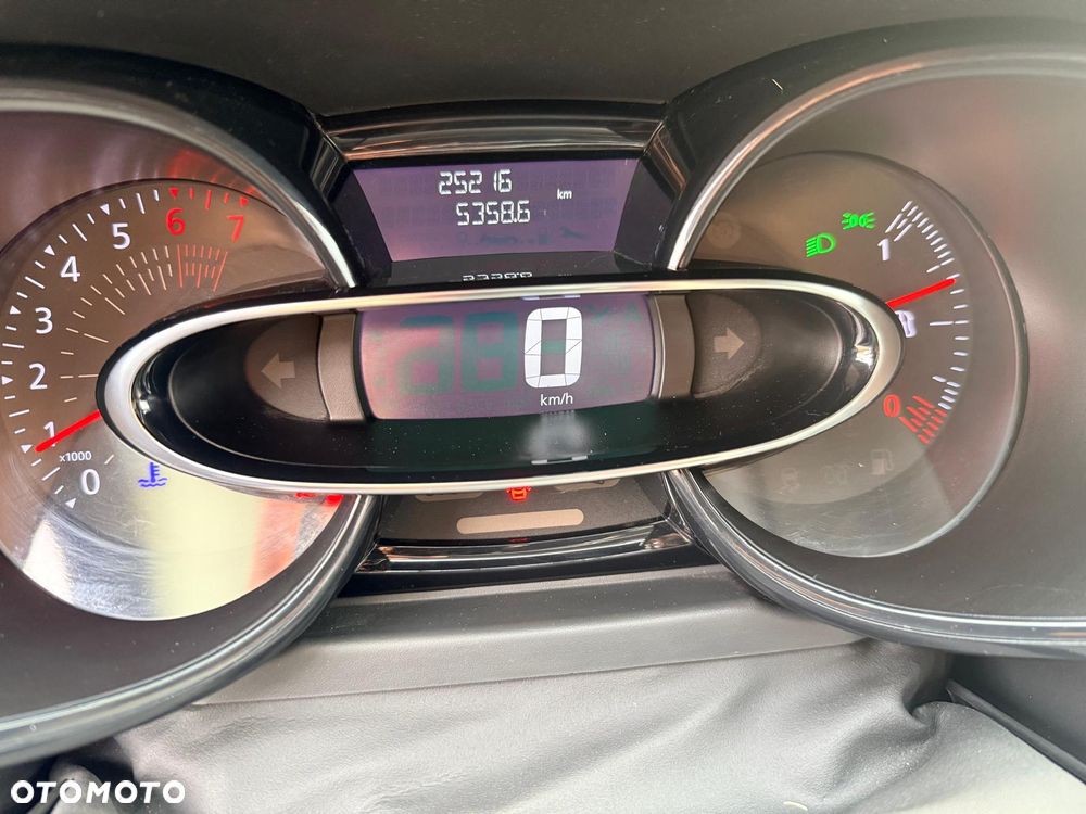 Renault Clio 0.9 TCe Winter Edition - 17