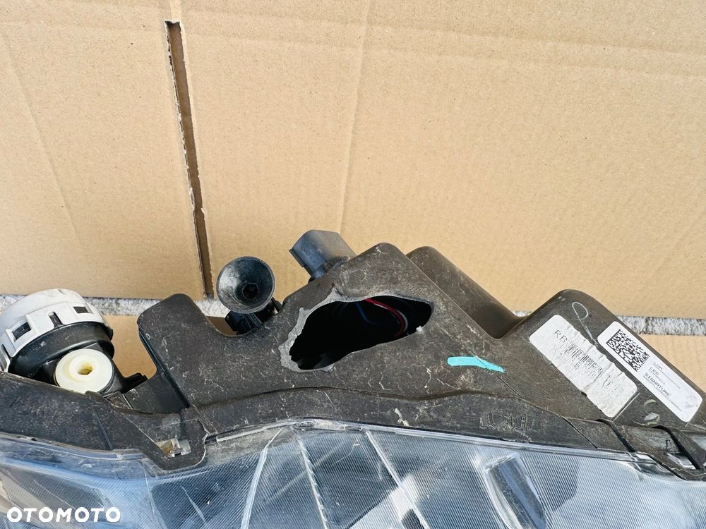 LAMPA PRAWA FORD MUSTANG VI 6 LIFT FULL LED EUROPA - 6