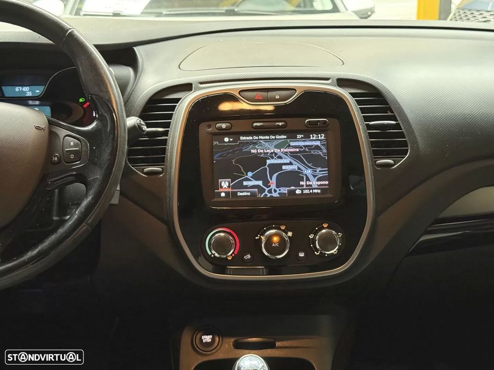 Renault Captur 0.9 TCE Sport - 25