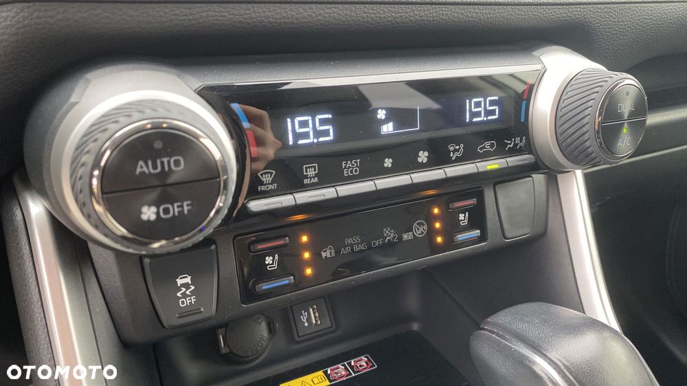 Toyota RAV4 2.5 Hybrid Executive 4x4 - 22