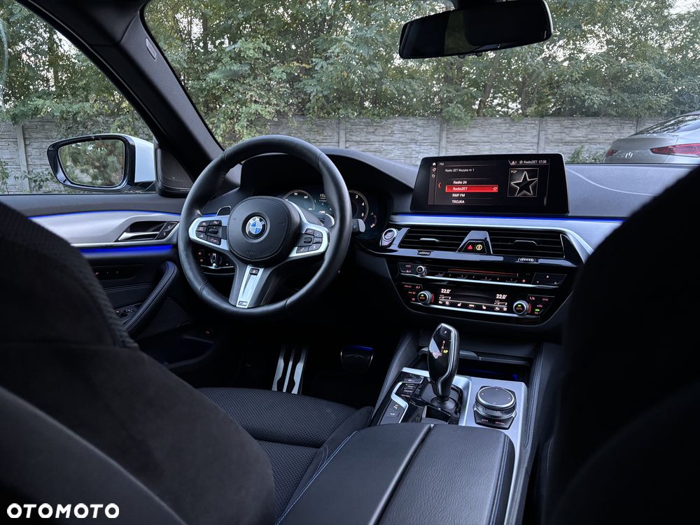 BMW Seria 5 520d M Sport Edition - 36