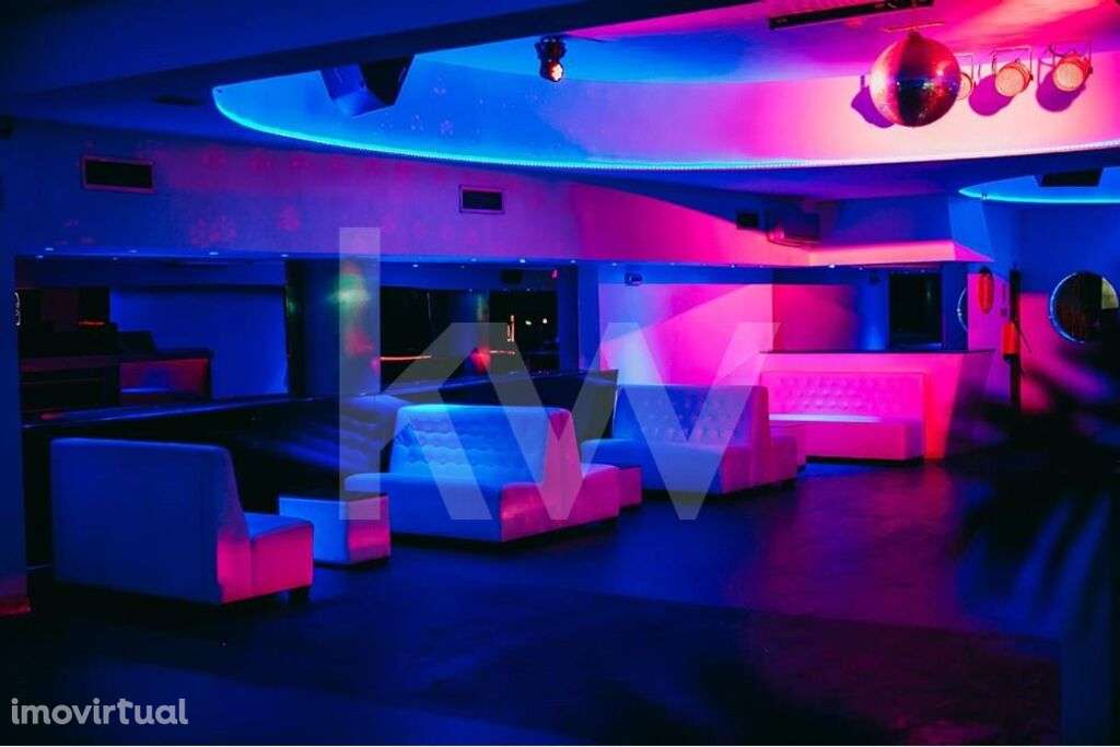 Trespasse Café/Bar/Danceteria/Restaurante ! Cesar (centro) - Oliveira - Grande imagem: 3/18