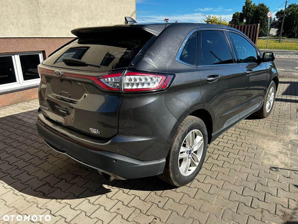 Ford Edge - 5