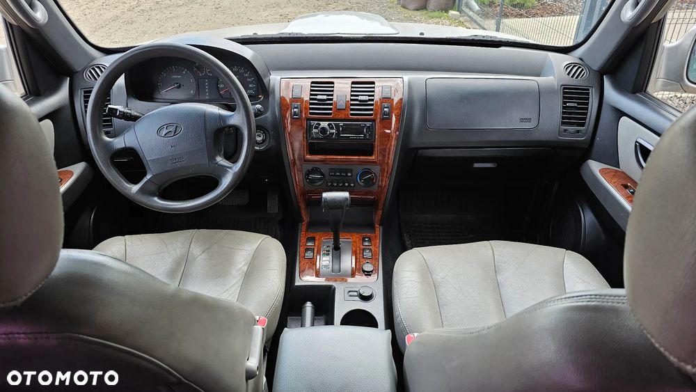Hyundai Terracan - 9