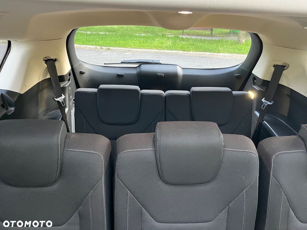 Ford S-Max 2.0 TDCi Titanium PowerShift - 33