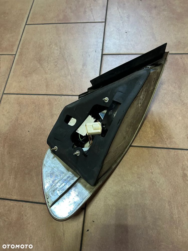 LAMPA BMW E65 PRAWY TYŁ LED PRZED LIFT EU - 2