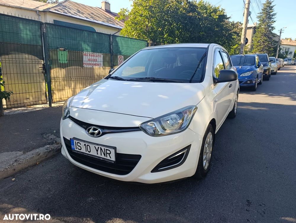 Hyundai i20 1.1 CRDi Comfort - 1