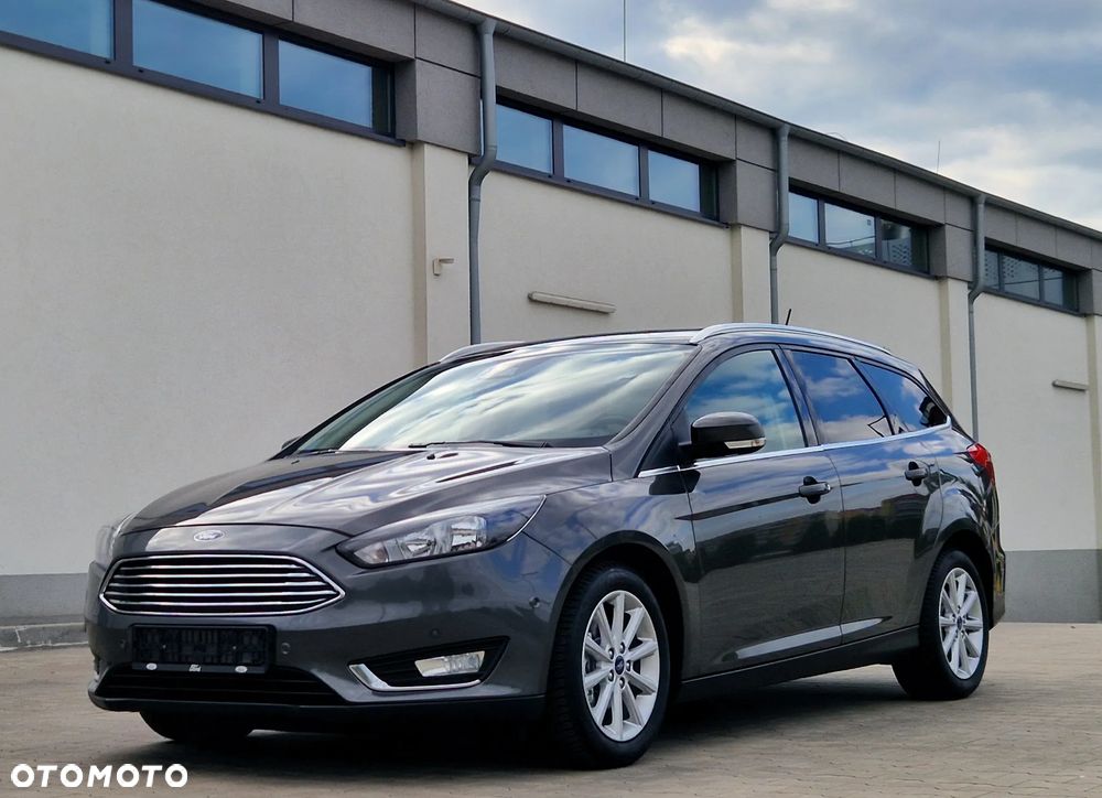 Ford Focus 1.5 EcoBlue STart-Stopp-System TITANIUM - 10