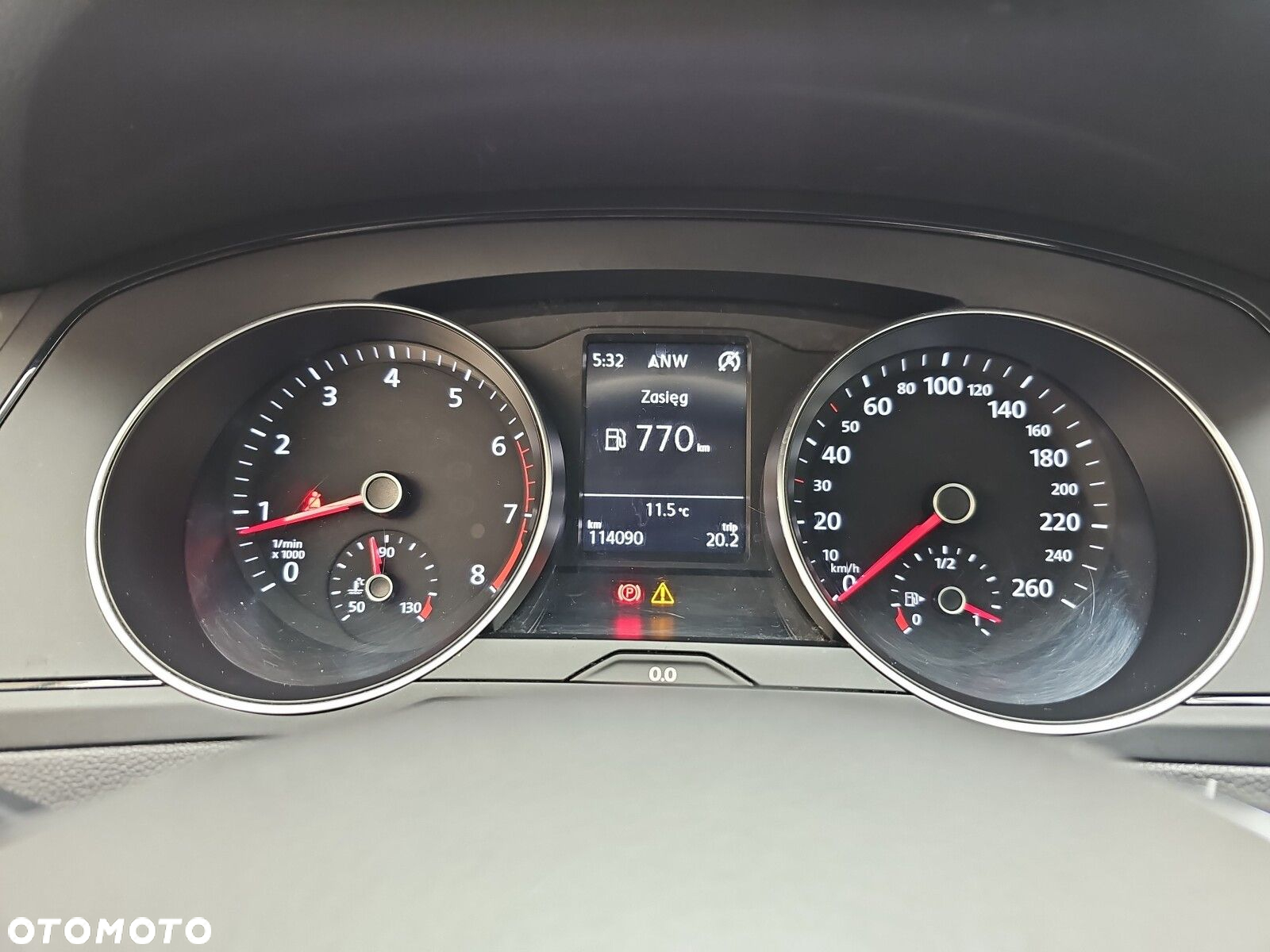 Volkswagen Passat - 20