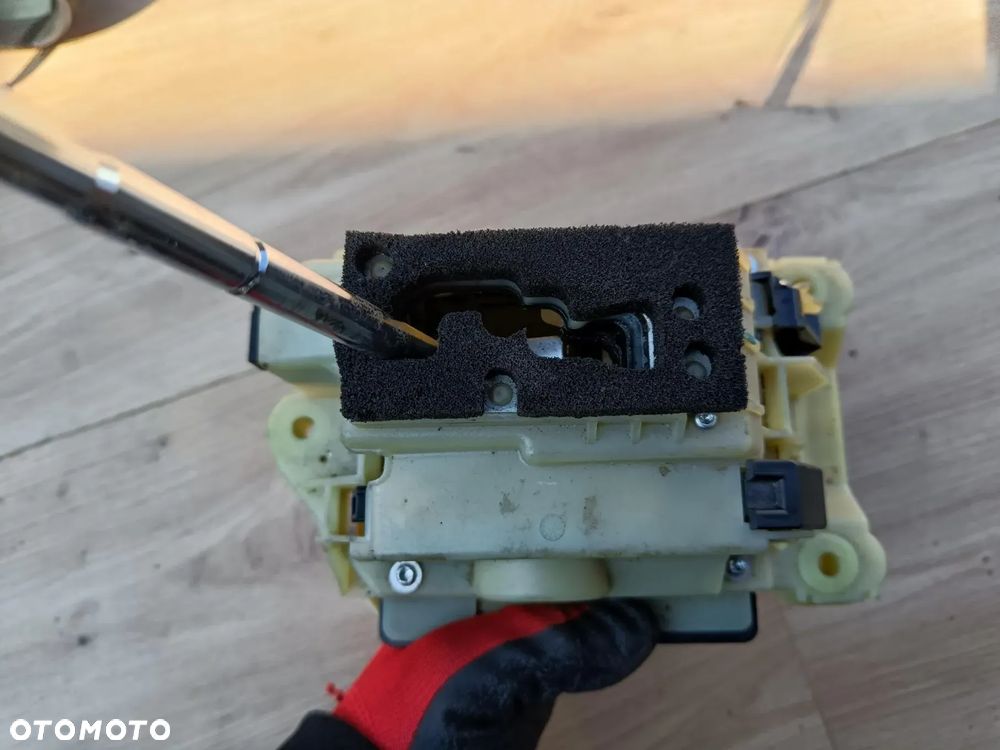 MERCEDES W211 WYBIERAK BIEGÓW A2112675824 KEYLESS - 3