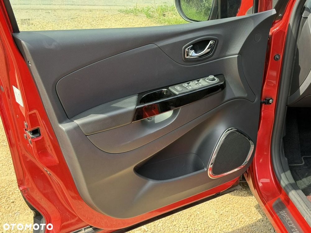 Renault Captur - 13