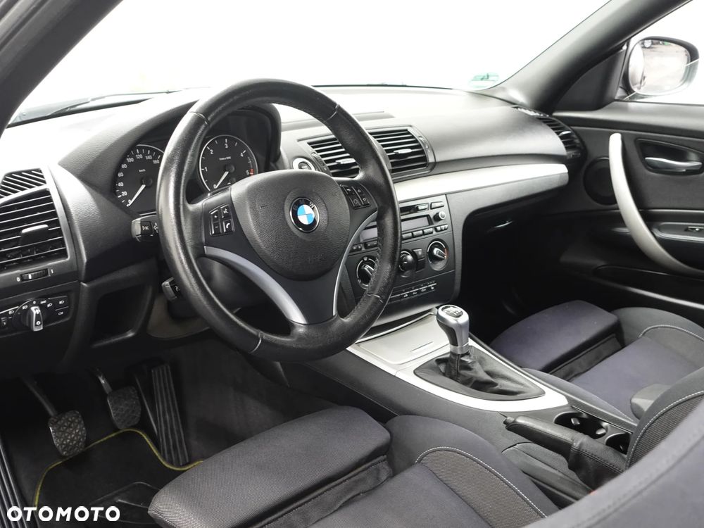 BMW Seria 1 - 16