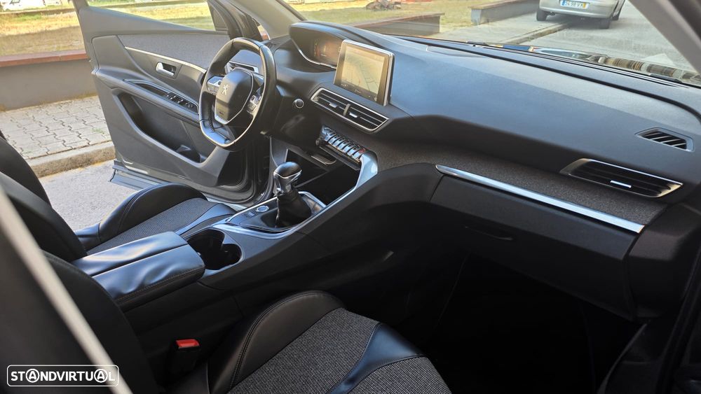 Peugeot 3008 BlueHDi 120 Stop & Start Allure - 24