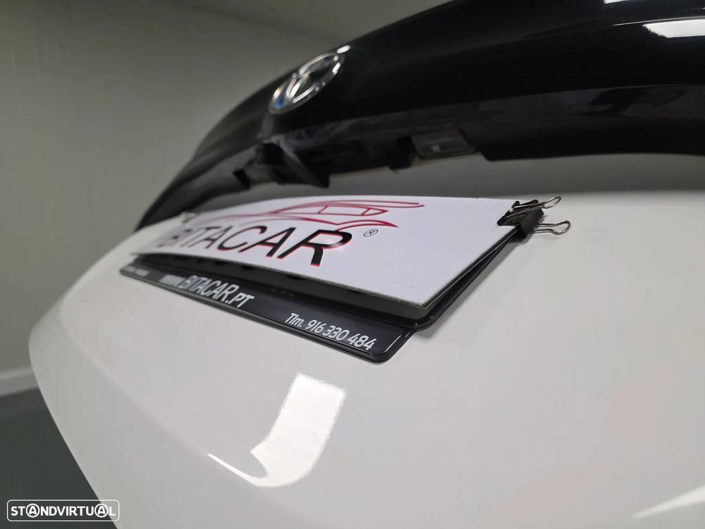 Toyota Yaris 1.5 HDF Exclusive - 26