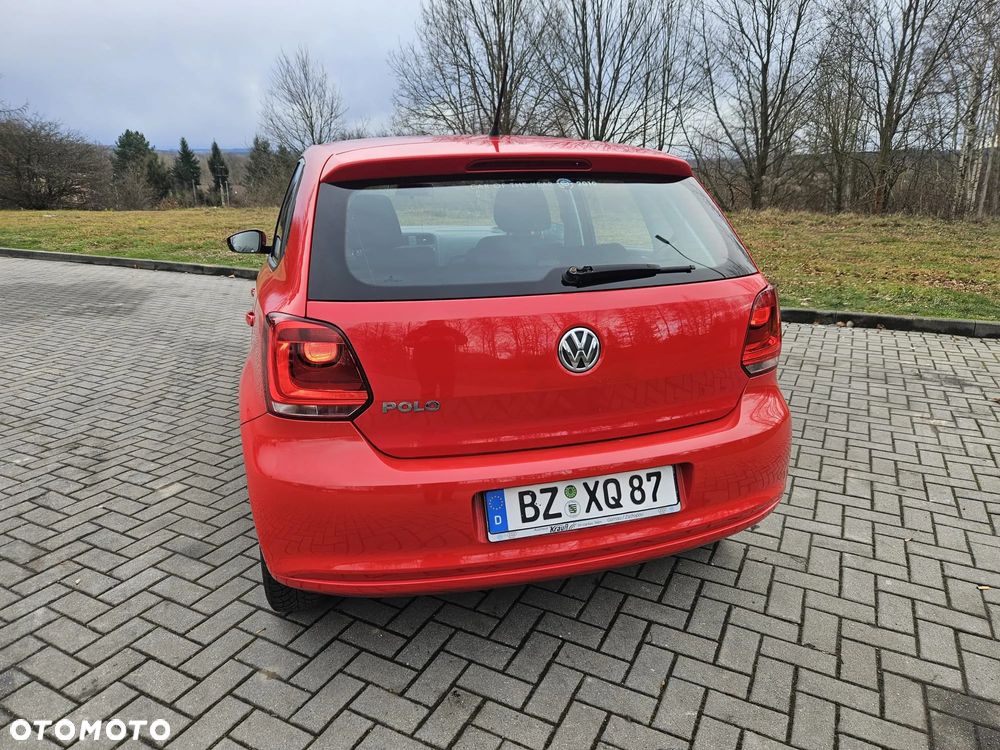 Volkswagen Polo - 2
