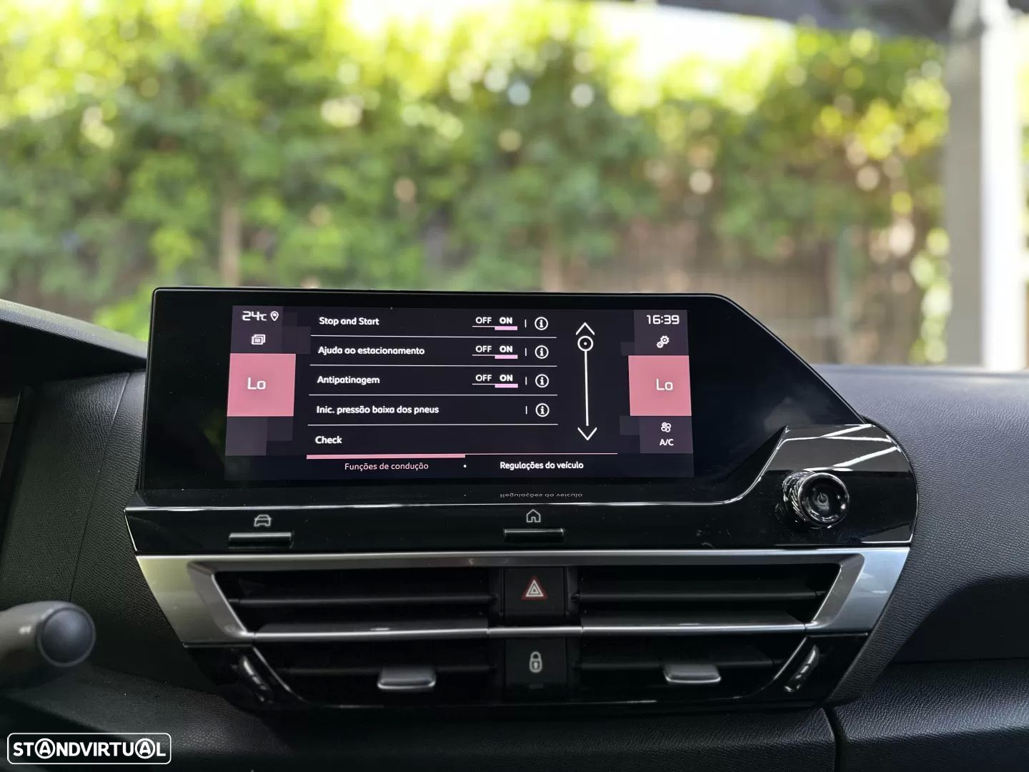 Citroën C4 1.2 PureTech Feel - 29