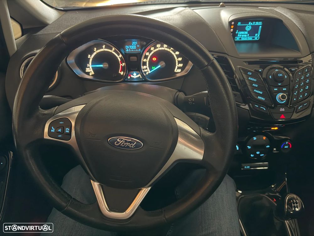 Ford Fiesta 1.0 T EcoBoost Titanium - 20