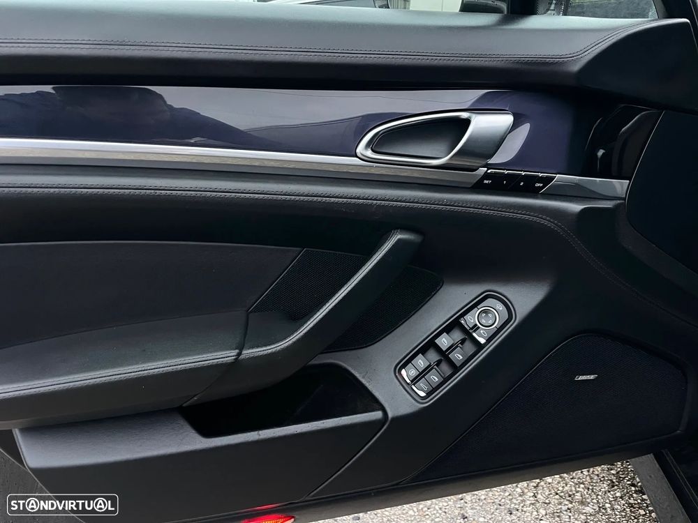 Porsche Panamera 4 S PDK - 11