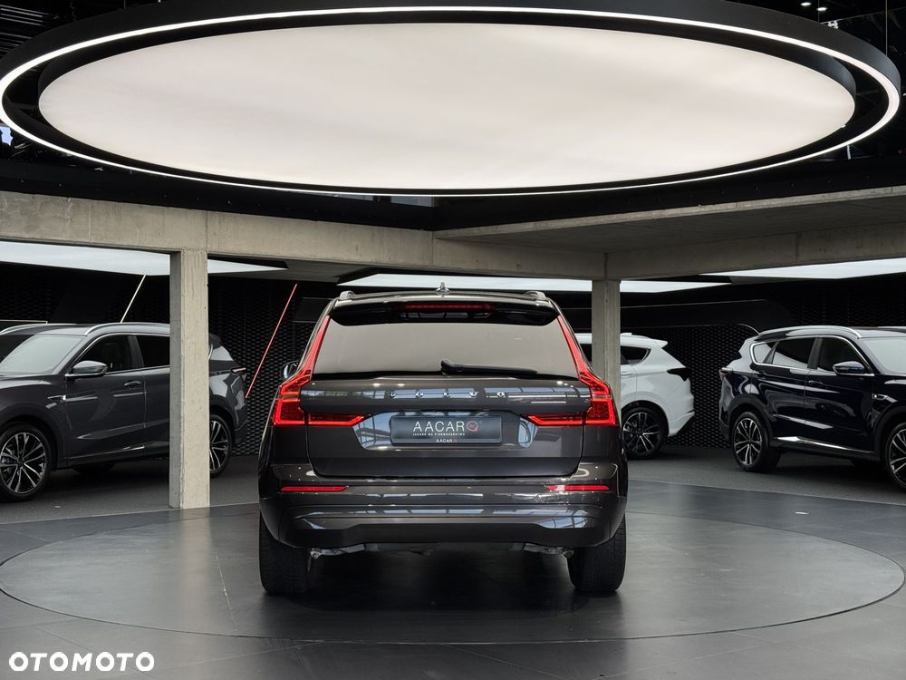 Volvo XC 60 B4 B Momentum Pro - 5