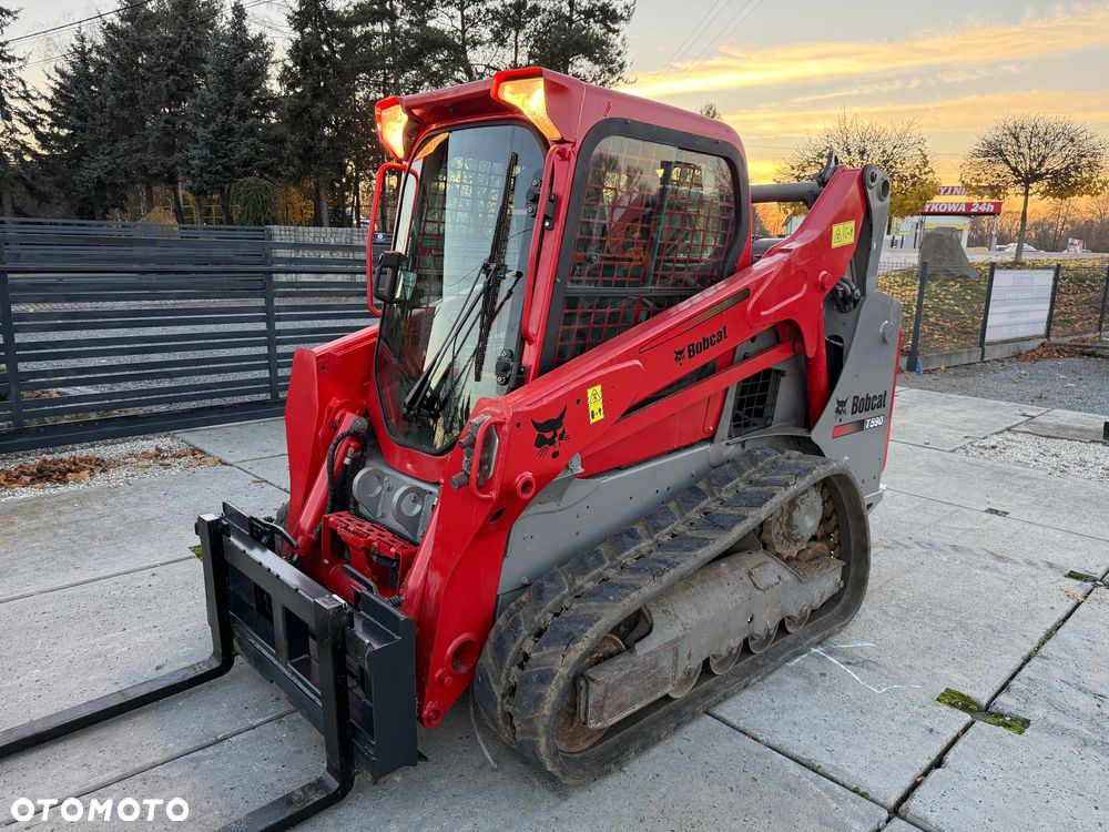 Bobcat T590 - 2