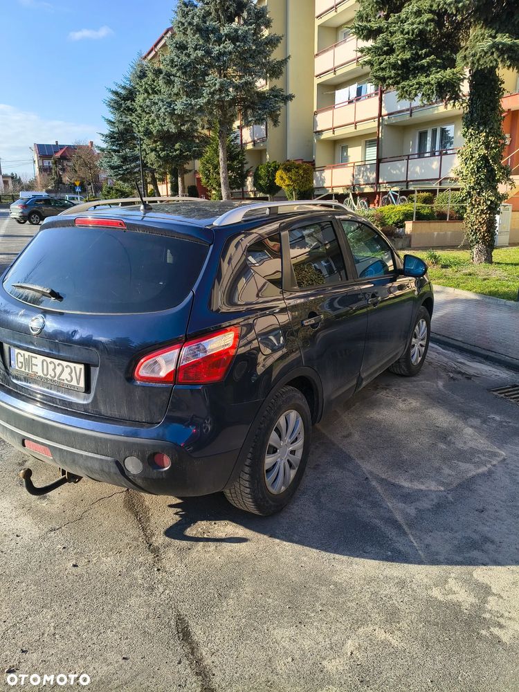 Nissan Qashqai 2.0 4x4 Tekna - 4