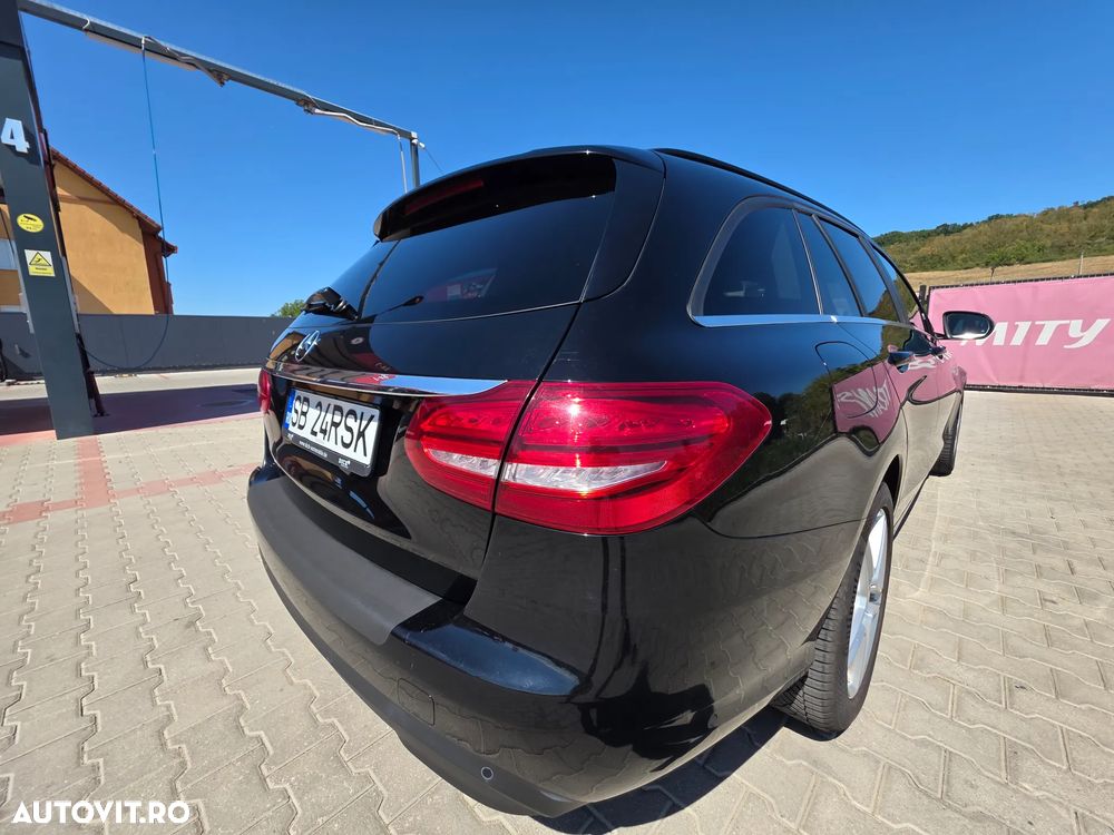 Mercedes-Benz C - 31