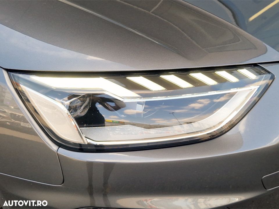 Audi A4 Limuzina 35 TFSI S tronic MHEV S Line - 10