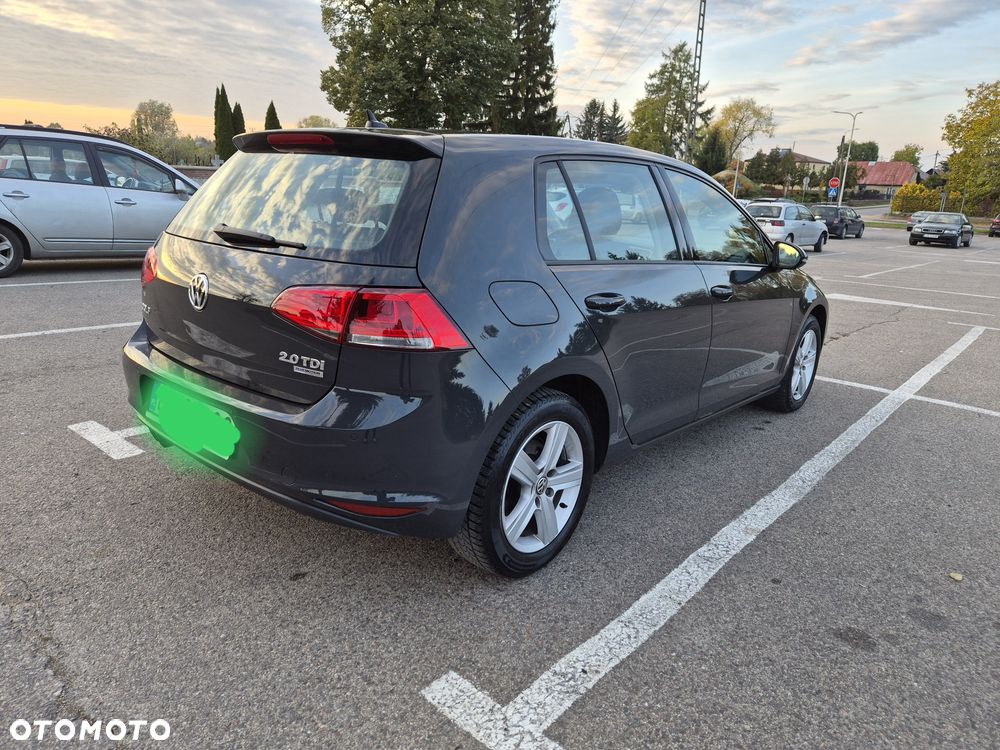 Volkswagen Golf - 3