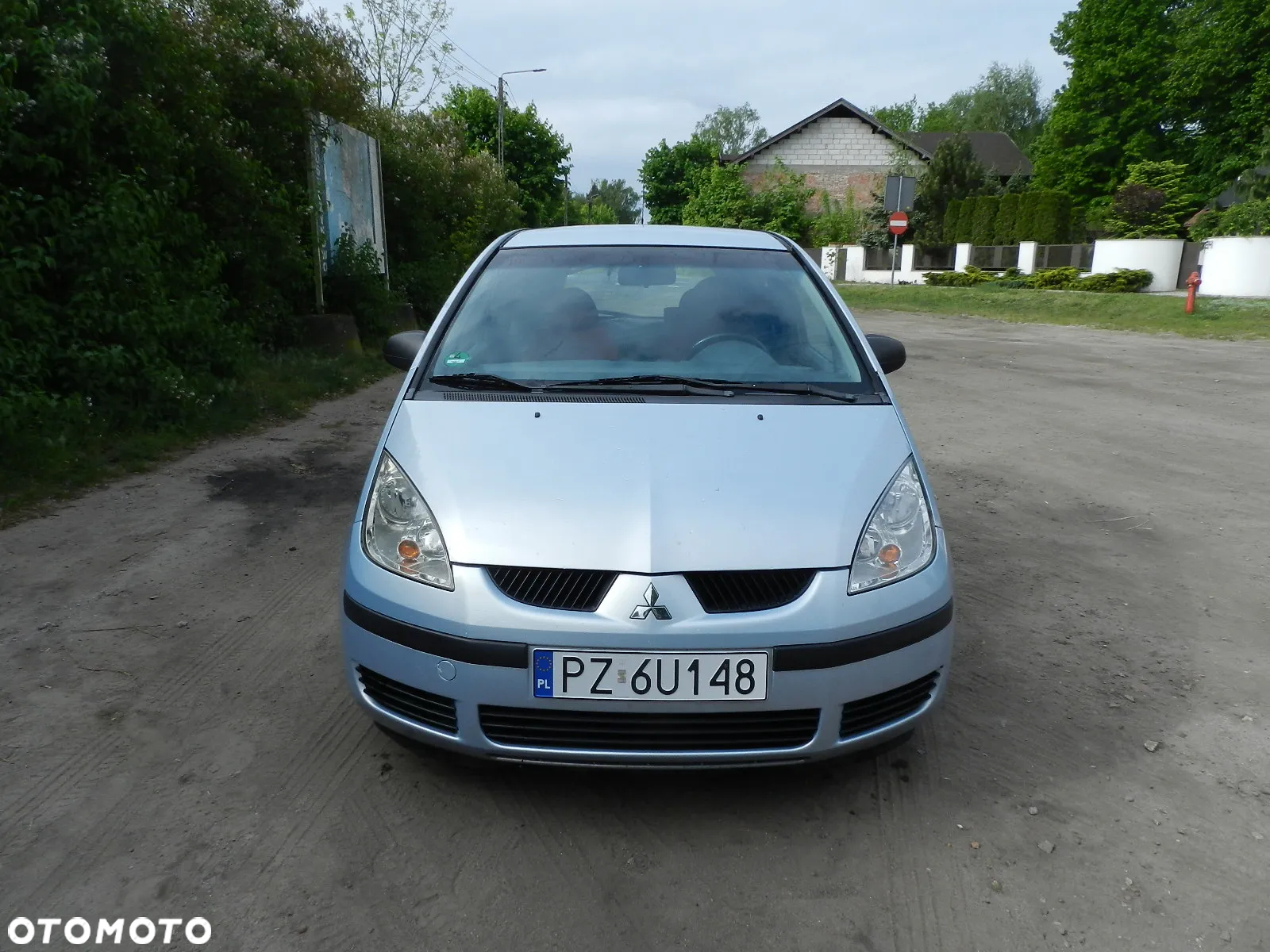 Mitsubishi Colt - 14