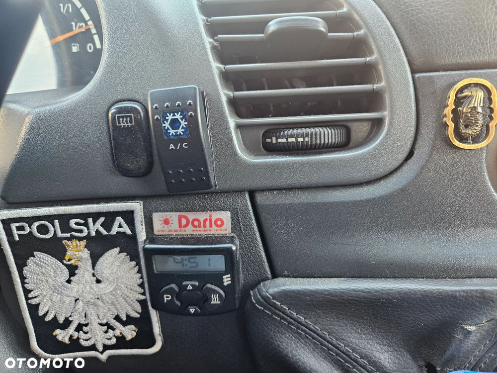 Mercedes-Benz Sprinter - 28