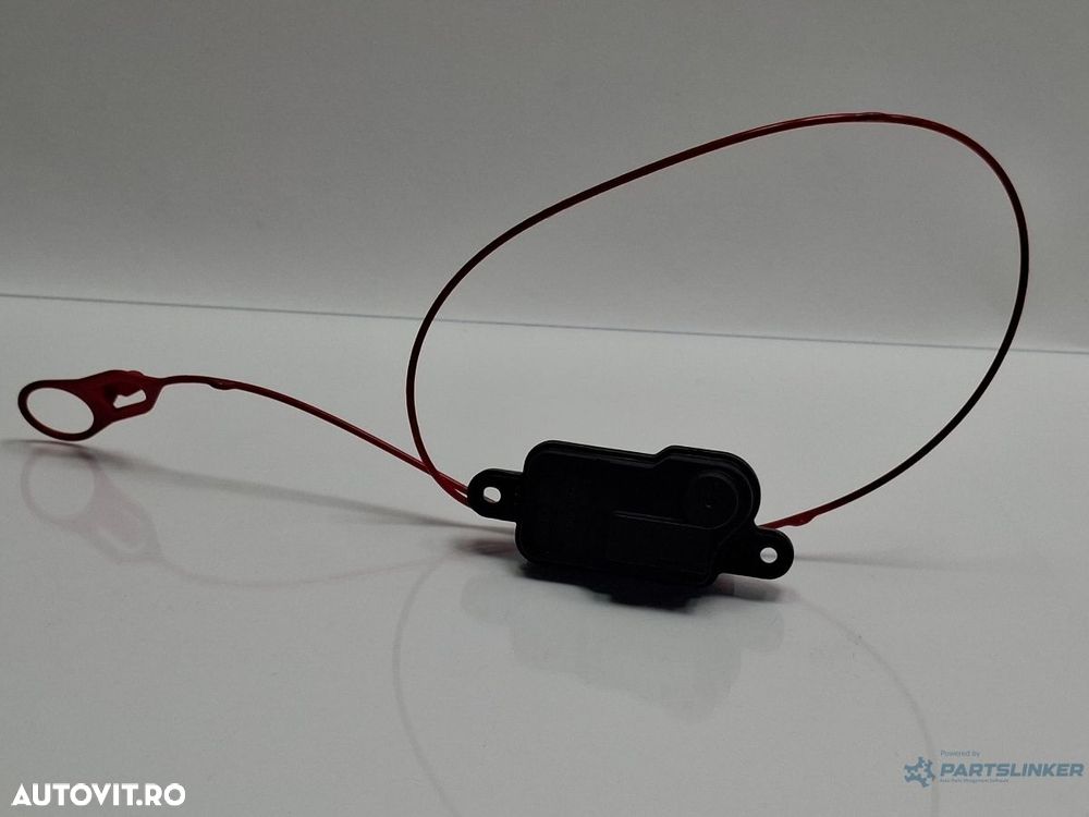 Motoras blocare usita rezervor combustibil AUDI A3 Sportback 8VA, 8VF 2012 -2018  8V0862153A - 1