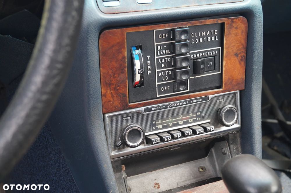 Mercedes-Benz W123 - 27