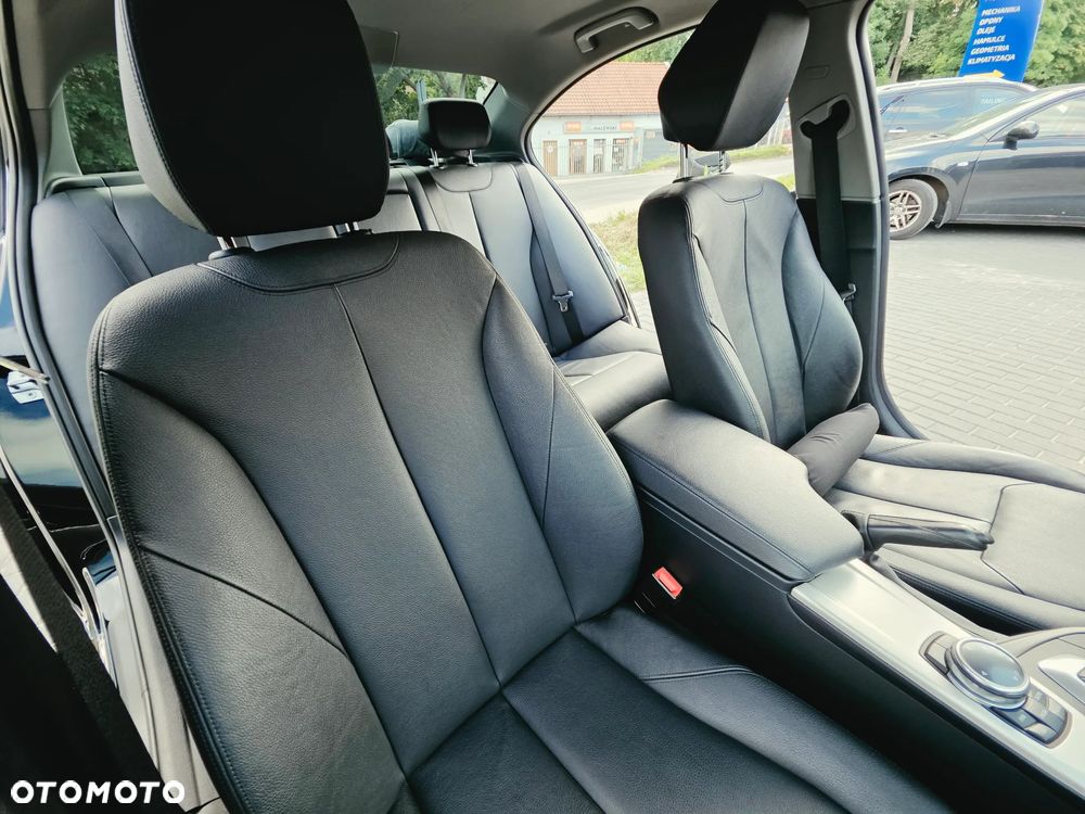BMW Seria 3 320d Eff.Dynamics - 23