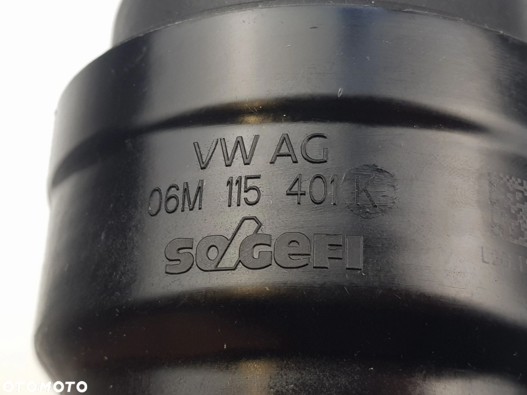 Podstawa Obudowa filtra oleju Porsche Panamera Audi A8 Q7 RS6 06M115401K - 9