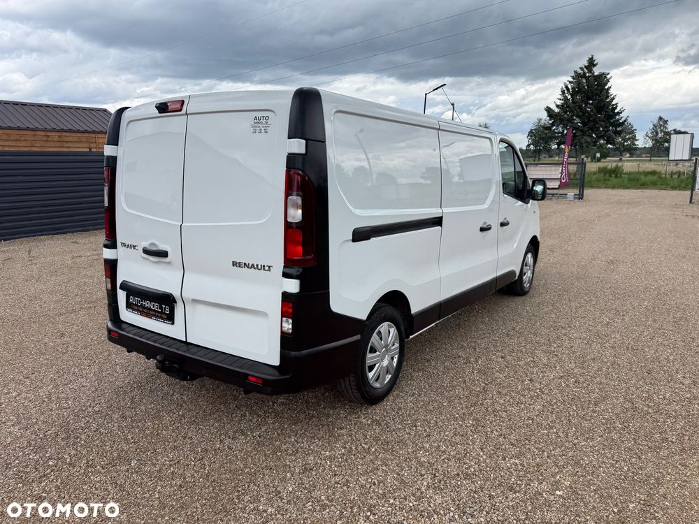 Renault Trafic - 10