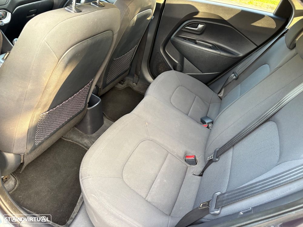 Kia Rio 1.2 CVVT More Edition - 9
