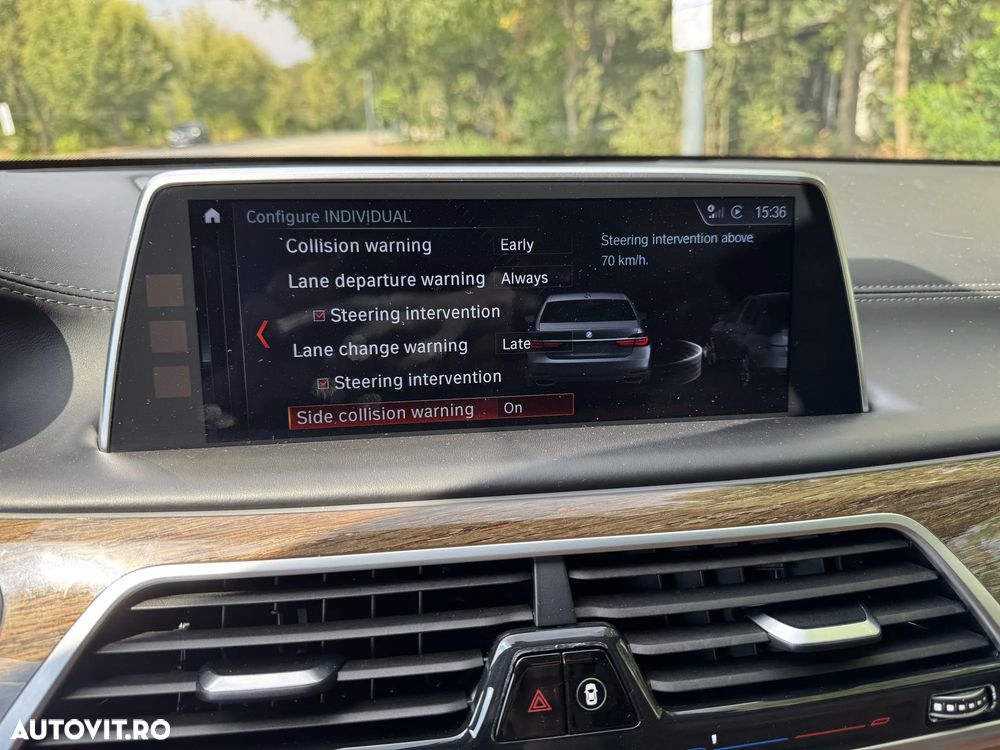 BMW Seria 7 750d xDrive - 33