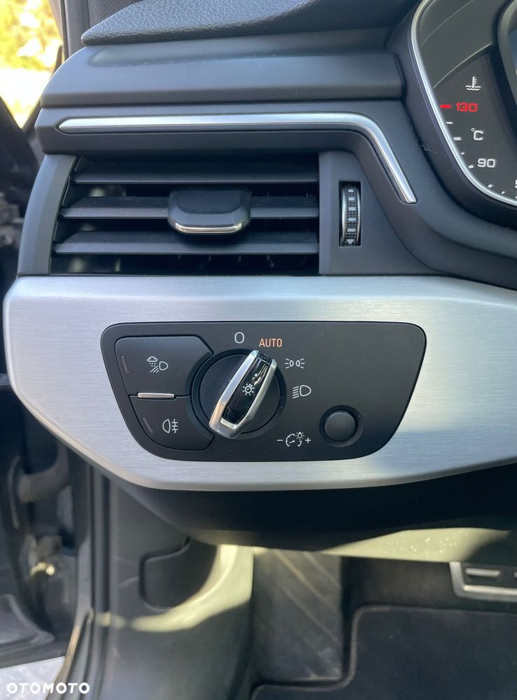 Audi A4 Limousine 2.0 TDI DPF multitronic S line Sportpaket - 14