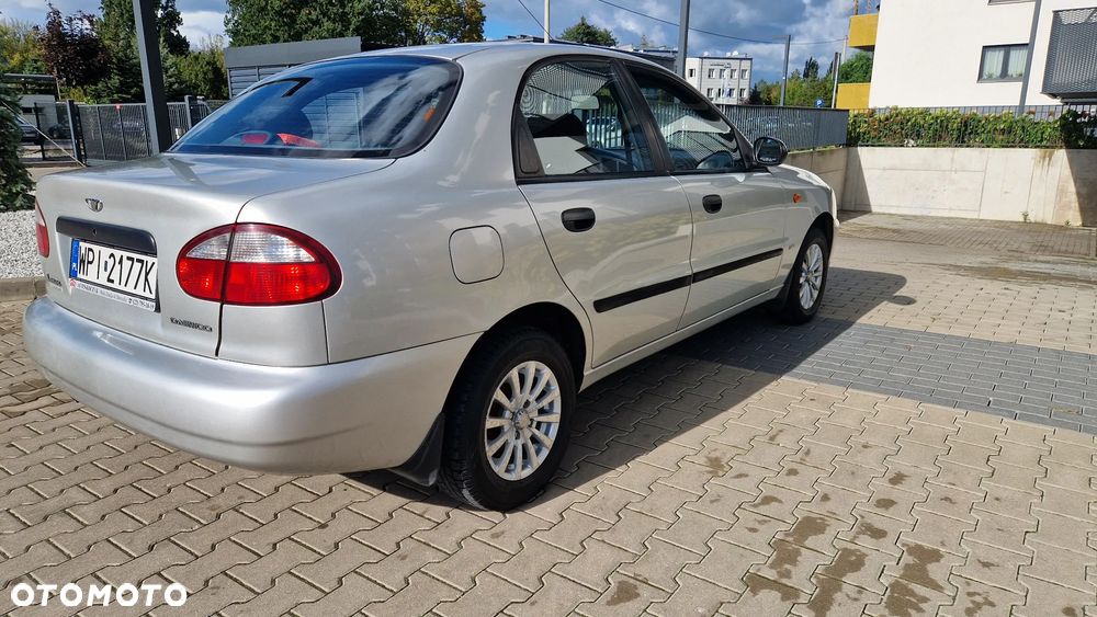 Daewoo Lanos - 40