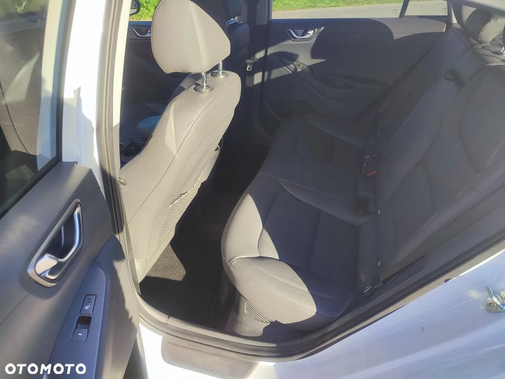Hyundai IONIQ plug-in hybrid Platinum - 14
