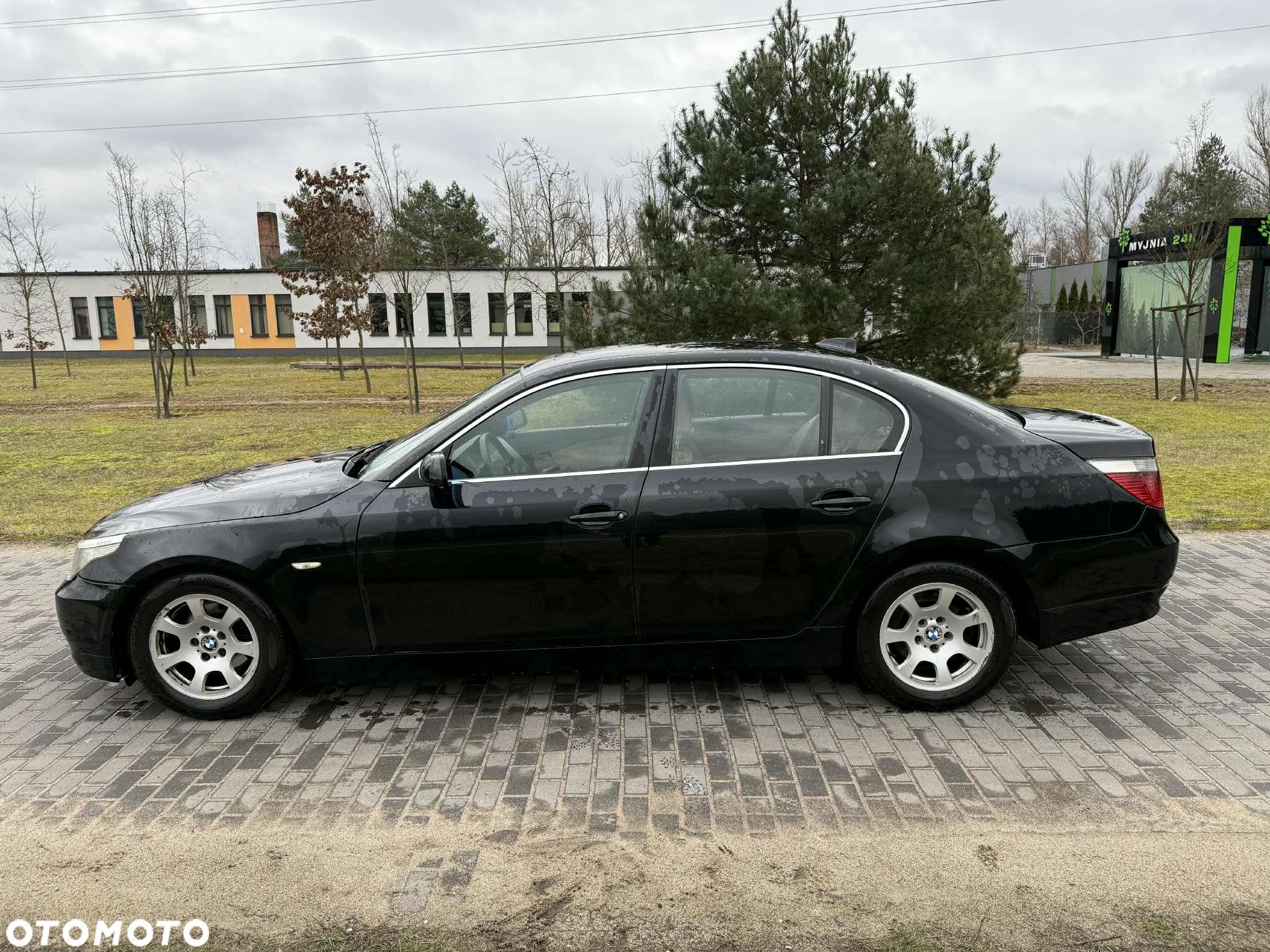 BMW Seria 5 520d - 1