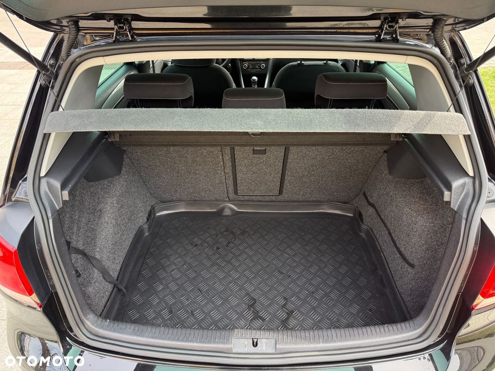 Volkswagen Golf 1.2 TSI MATCH - 24