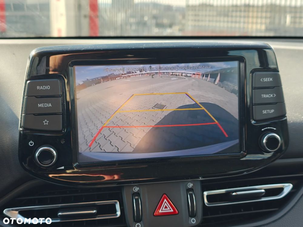 Hyundai i30 1.5 T-GDI 48V Smart - 22