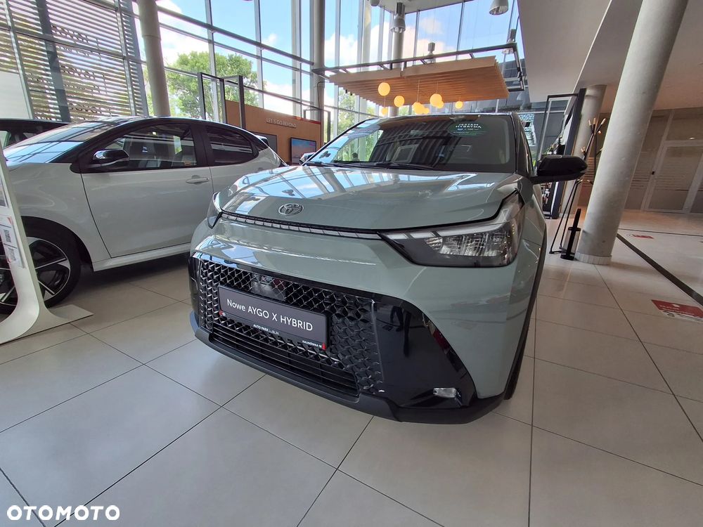 Toyota Aygo X Hybrid 1.5 Style e-CVT